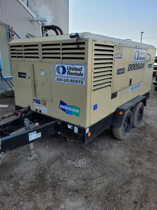 2020 Doosan XP825/HP750WCU Air Compressor