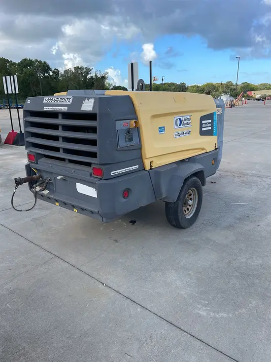 2017 Atlas Copco XAS440JD T4F Air Compressor