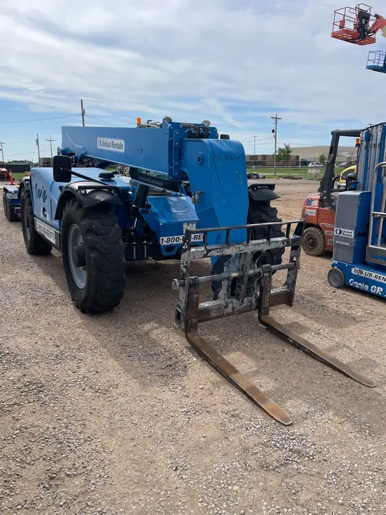 2015 Genie GTH-844 Forklift