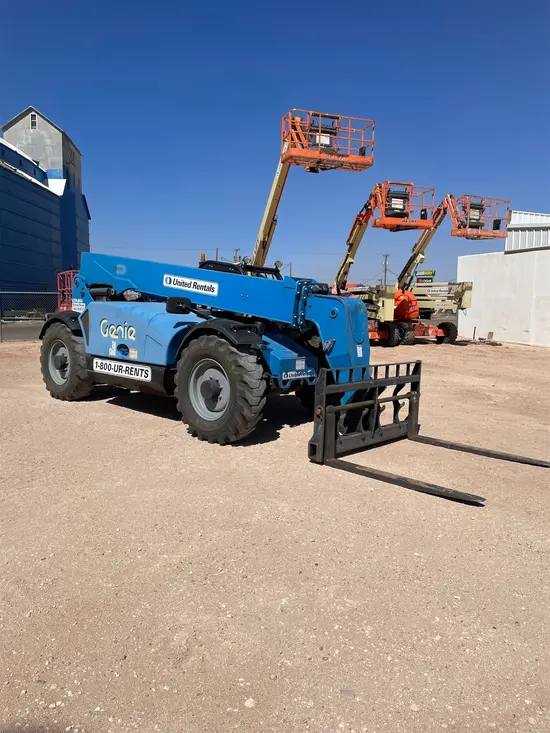 2015 Genie GTH-844 Forklift