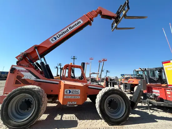 2015 SKYTRAK 10054 Forklift