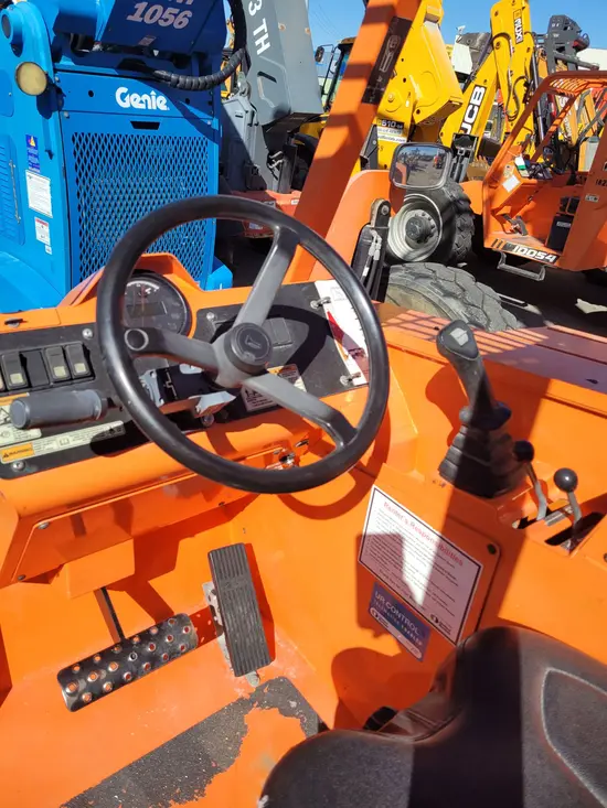 2016 SKYTRAK 6042 Forklift