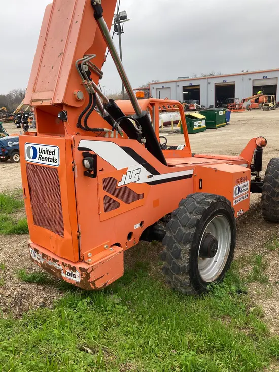 2014 SKYTRAK 8042 Forklift