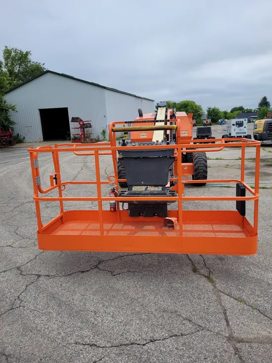 2017 JLG 600S Boom Lift