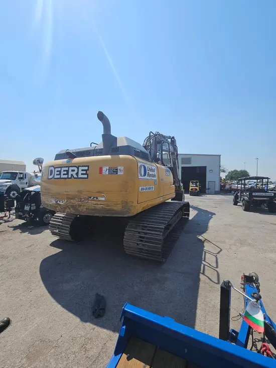 2018 John Deere 210G LC Excavator