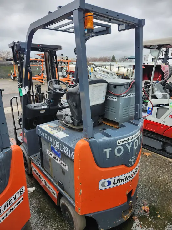 2018 Toyota 8FBCU25 Warehouse Forklift