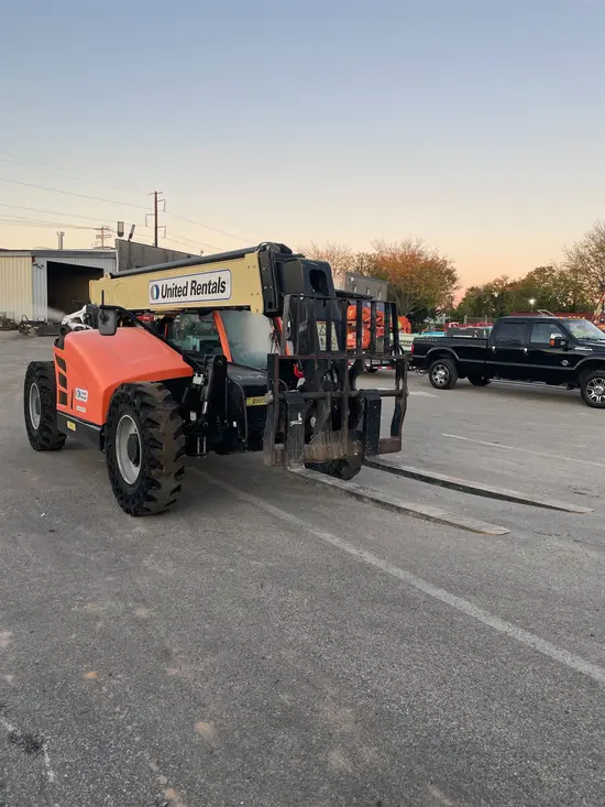 2016 JLG 642 Forklift