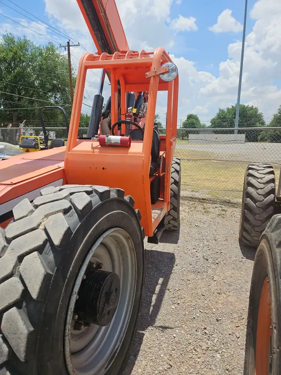 2015 SKYTRAK 10054 Forklift