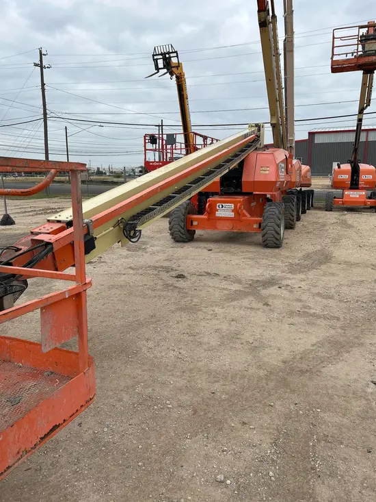 2017 JLG 800S Boom Lift