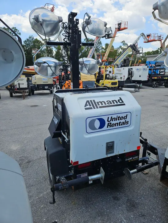 2019 Allmand NLV-ML3EC Portable Work Light