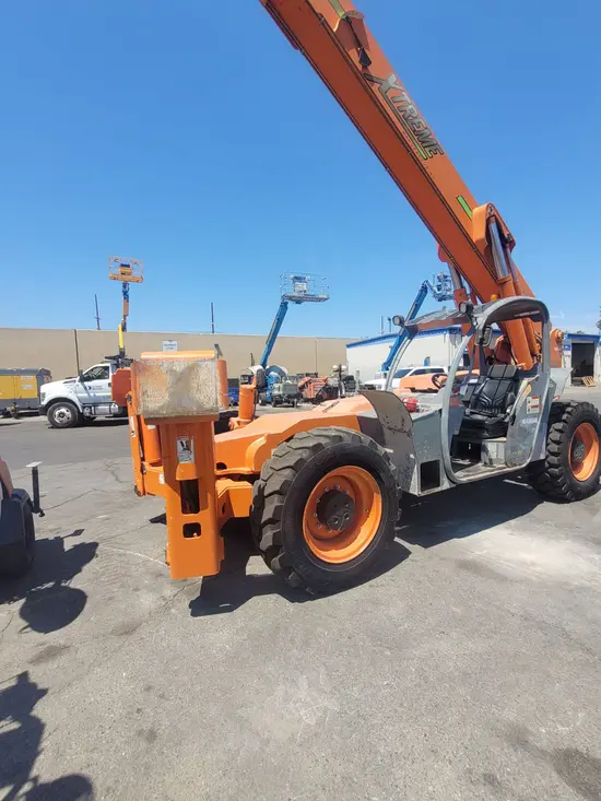 2013 XTREME XR1255 Forklift