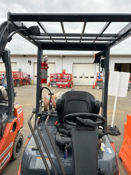 2018 Toyota 8FGU25 Warehouse Forklift