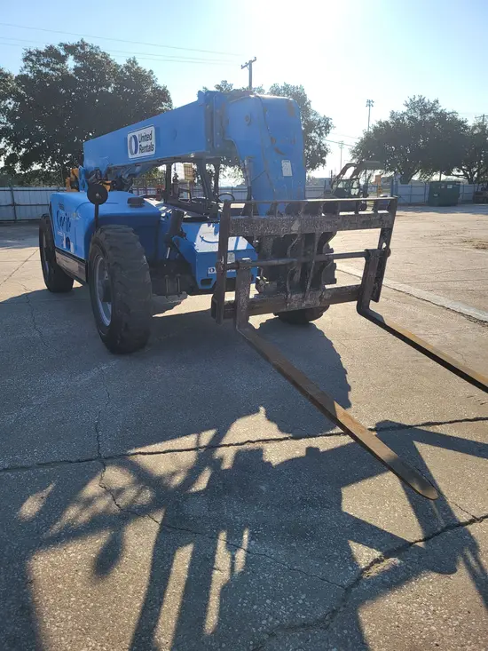 2014 Genie GTH-844D Forklift