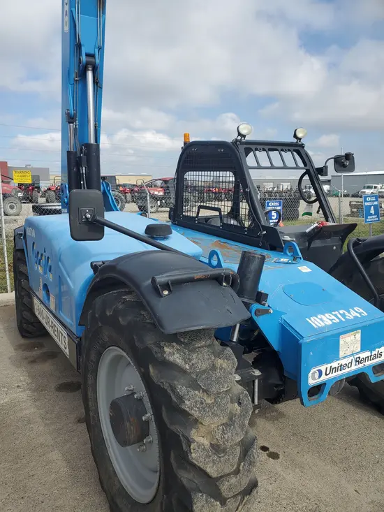 2015 Genie GTH-844 Forklift