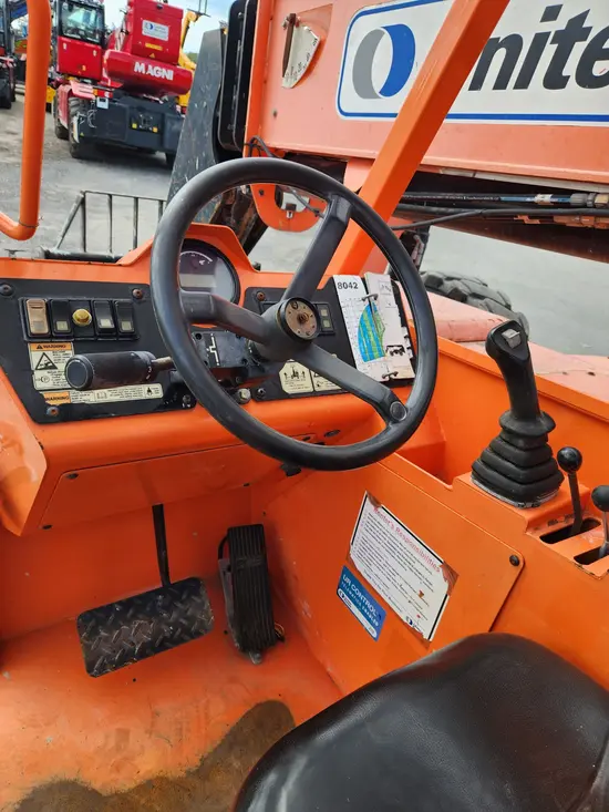 2016 SKYTRAK 8042 Forklift