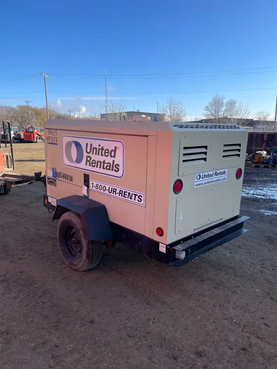 2016 Doosan P425/HP375-T4I Air Compressor