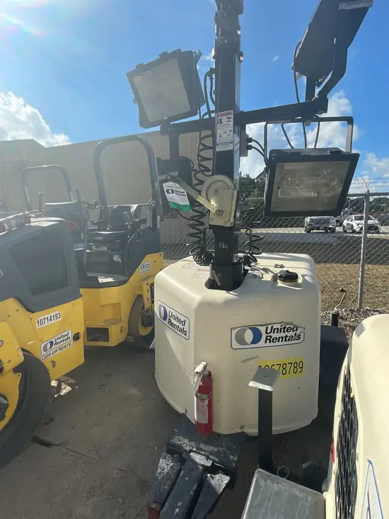 2017 Terex RL4 Towable Light Tower