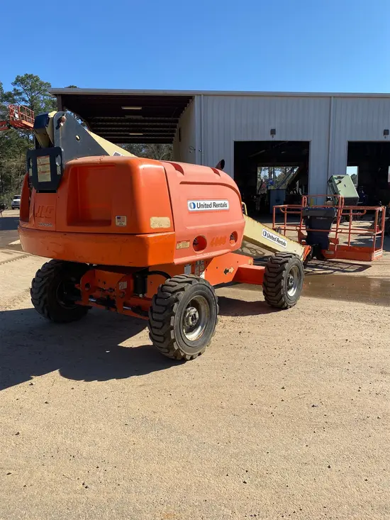 2012 JLG 400S Boom Lift