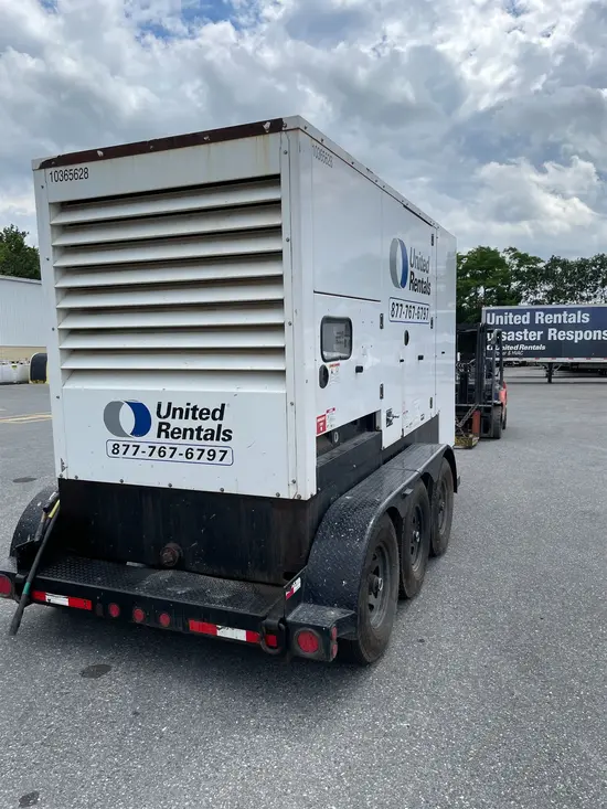 2015 Cummins C300D6R WOG Diesel Generator