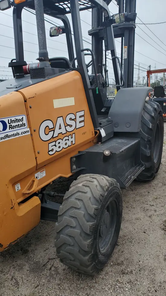 2018 Case 586H Forklift
