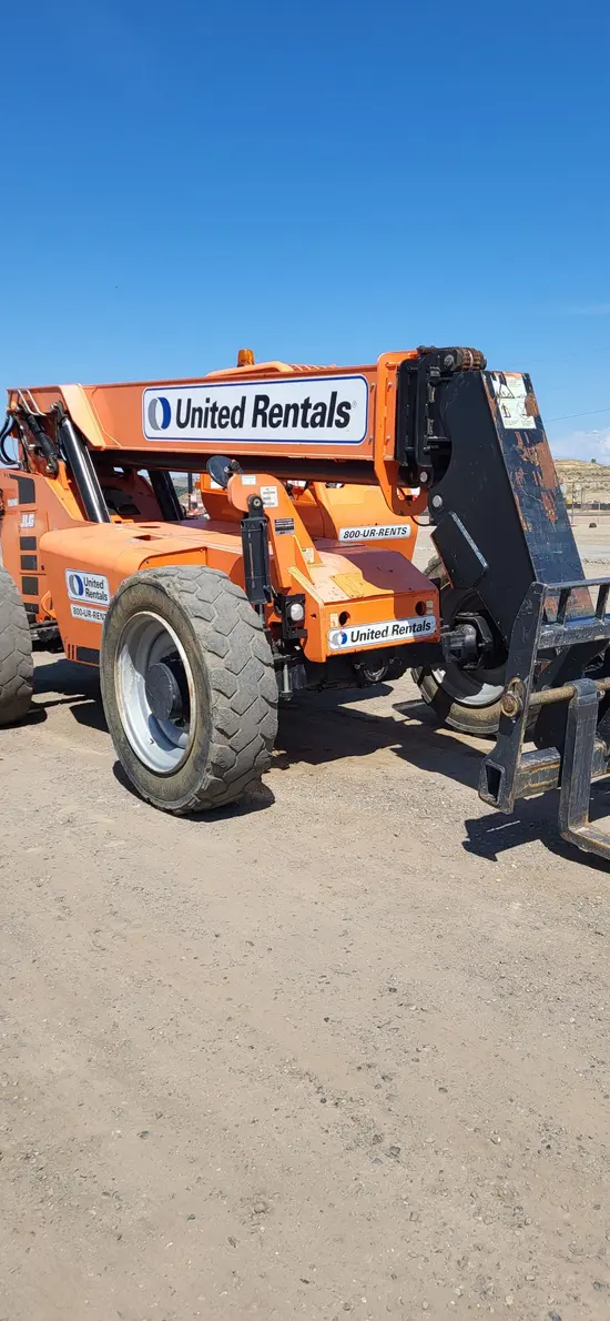 2016 SKYTRAK 6042 Forklift