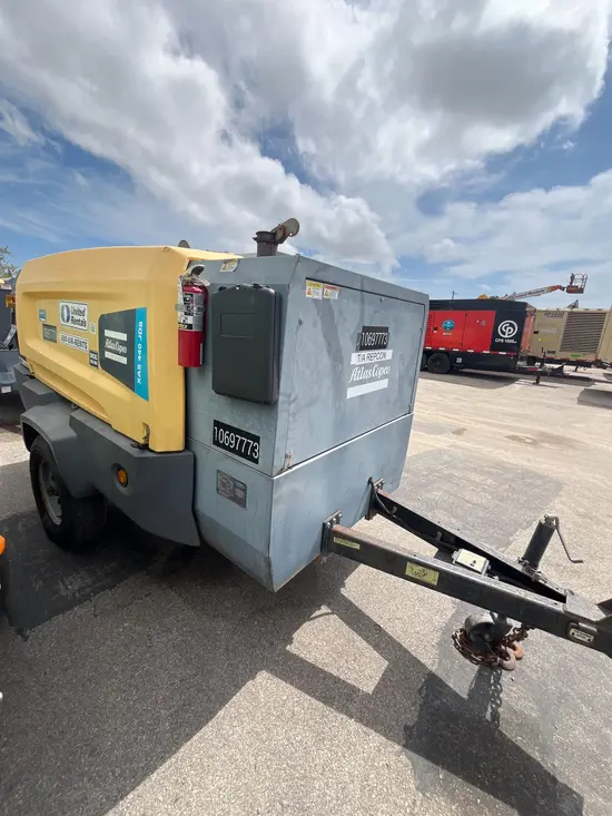 2017 Atlas Copco XAS440JD T4F Air Compressor