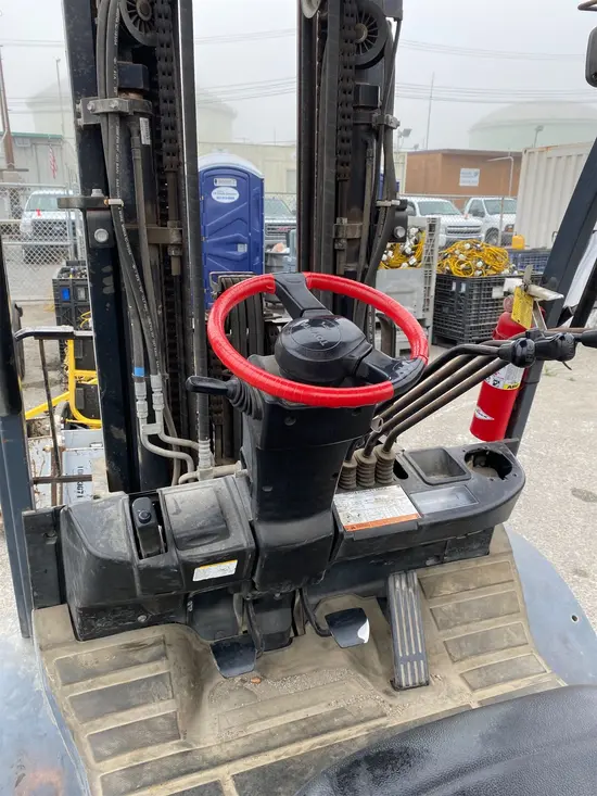 2016 Toyota 8FD35U Warehouse Forklift