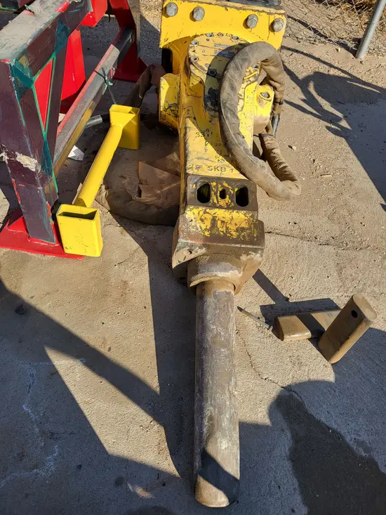 2021 Epiroc SB 452 Attachment