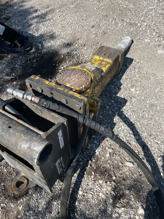 2018 Epiroc SB 452 Attachment