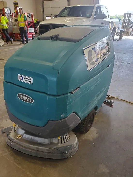 2019 Tennant T600-28 Scrubber