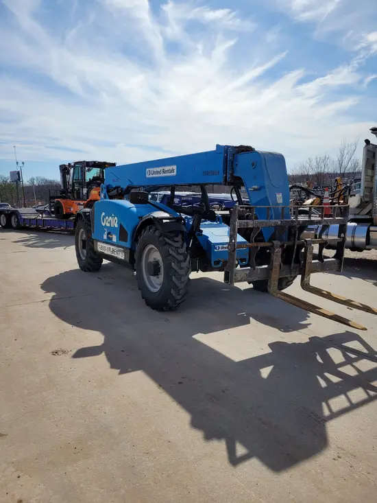 2016 Genie GTH-844 Forklift