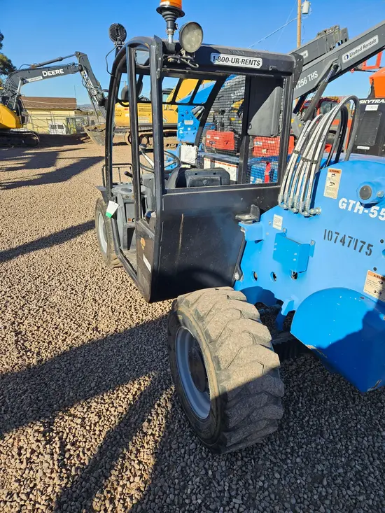 2018 Genie GTH-5519 Forklift