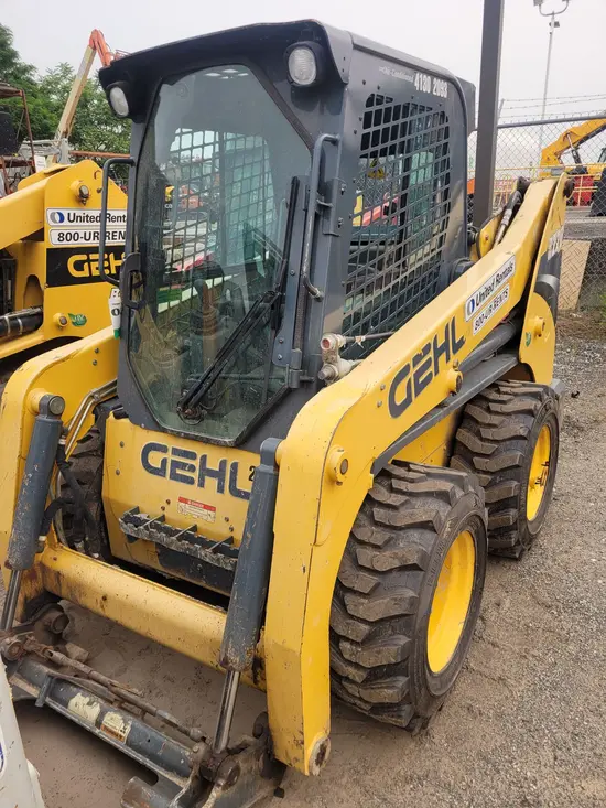 2017 Gehl R220 Track Loader
