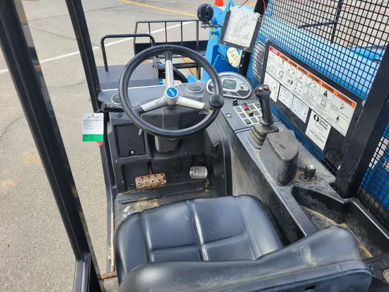 2017 Genie GTH-5519 Forklift