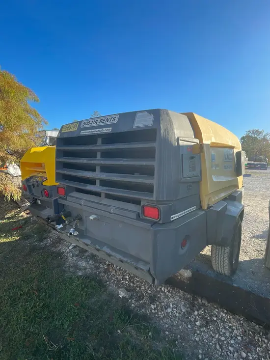 2017 Atlas Copco XAS440JD T4F Air Compressor
