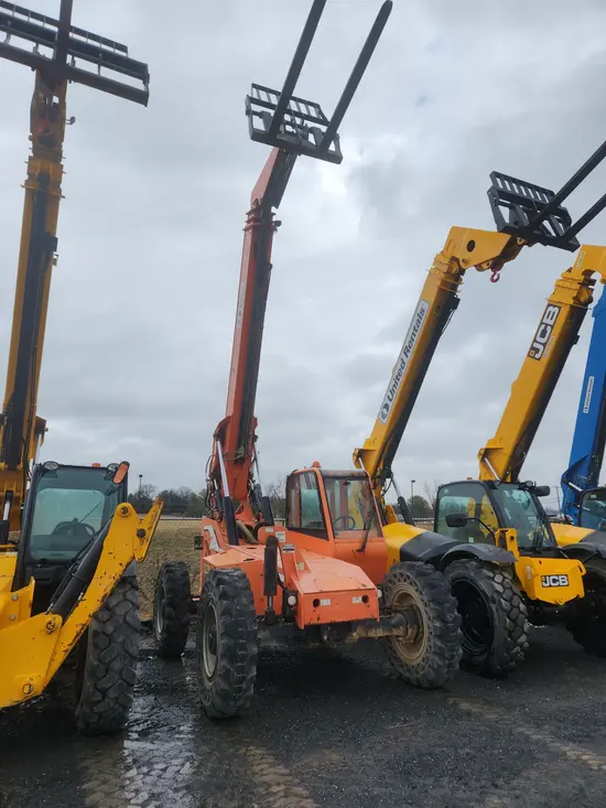 2015 SKYTRAK 6042 Forklift