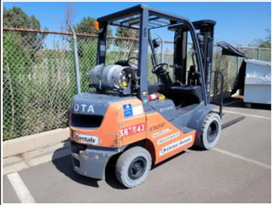 2018 Toyota 8FGU25 Warehouse Forklift