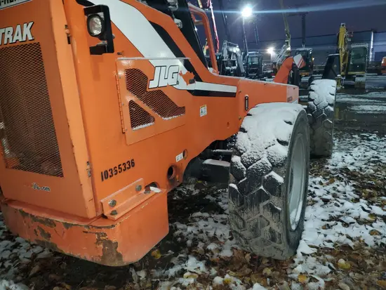 2015 SKYTRAK 10054 Forklift