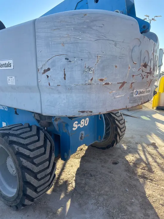 2014 Genie S-80 Boom Lift