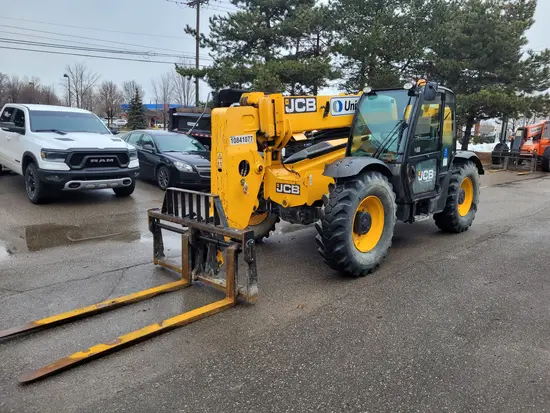 2018 JCB 507-42 Forklift