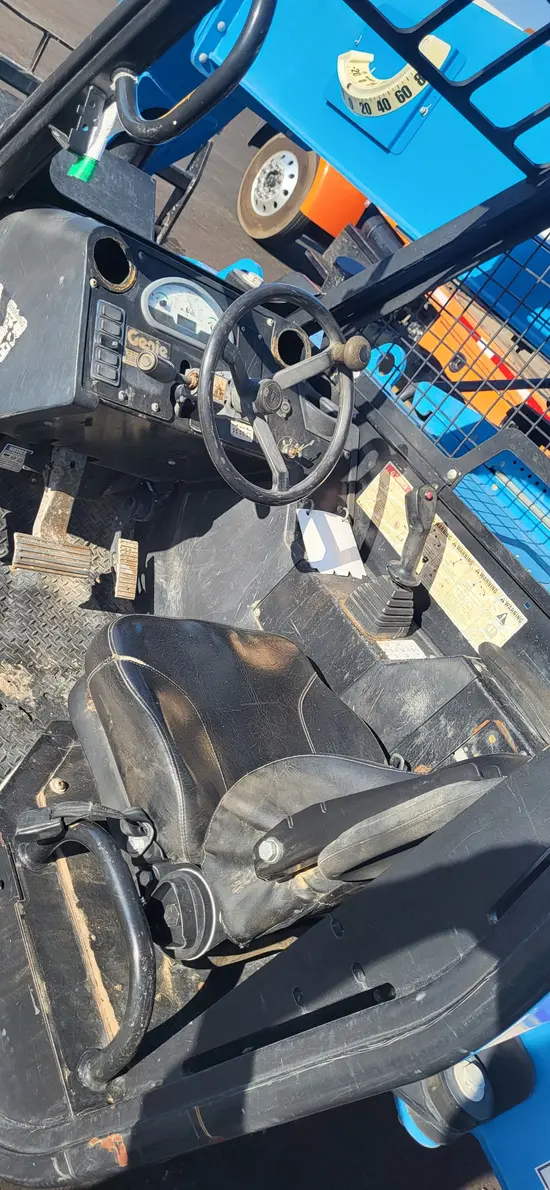 2015 Genie GTH-844 Forklift
