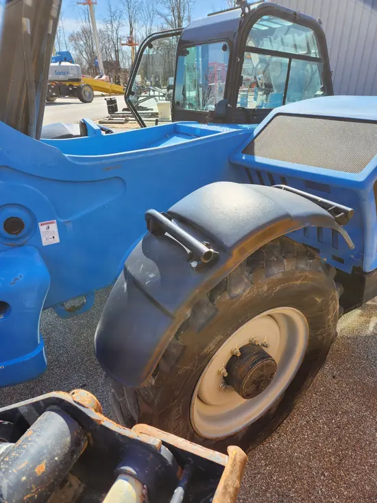 2016 Genie GTH-844D Forklift
