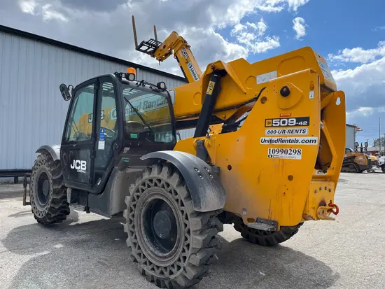 2019 JCB 509-42 Forklift