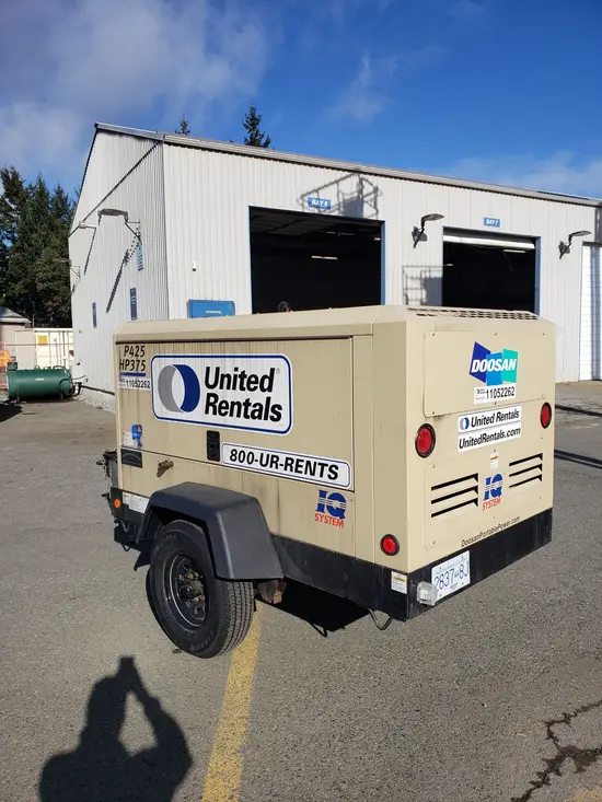 2020 Doosan P425/HP375EXT4I Air Compressor
