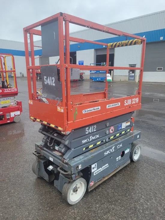 2017 Skyjack SJIII3219 Scissor Lift