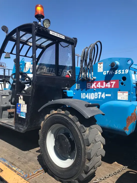 2015 Genie GTH-5519 Forklift