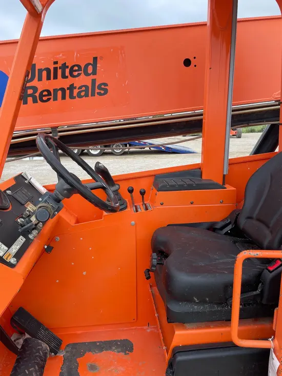 2016 SKYTRAK 6042 Forklift