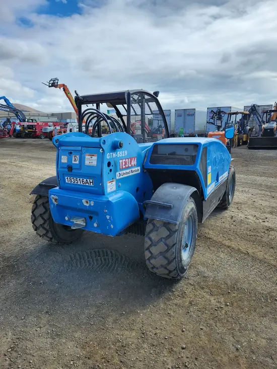 2016 Genie GTH-5519 Forklift