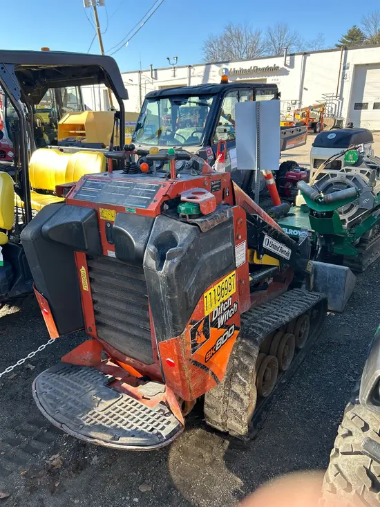 2021 Ditch Witch SK800 Track Loader