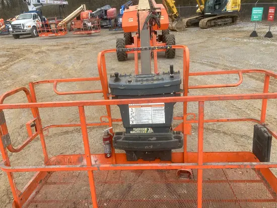 2017 JLG 860SJ Boom Lift